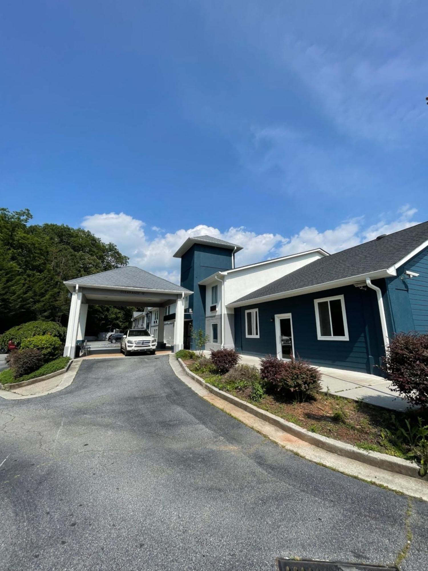 Clarion Pointe-Dillard Near Blue Ridge Mountains Otel Dış mekan fotoğraf